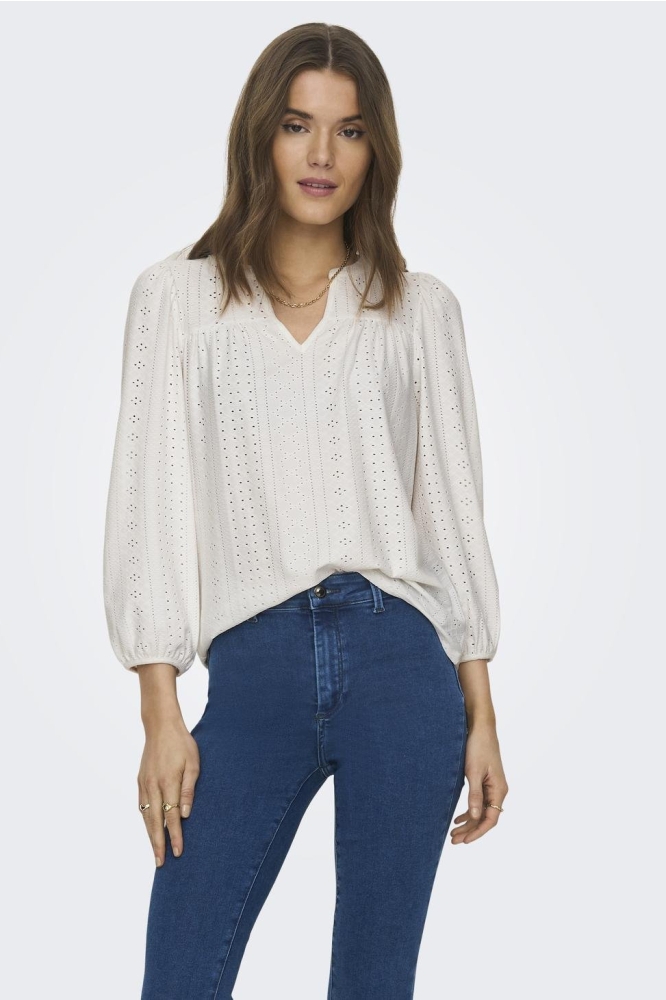 ONLSANDRA 3/4 SPLIT TOP JRS 15293379 Cloud Dancer